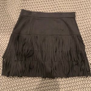 Fringe mini skirt